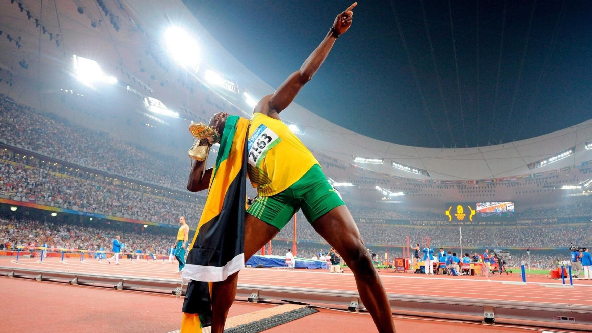 华体会体育入口-“亚戈·卡尔曼的出色表现，成就美洲狮队防守与进攻的完美平衡”