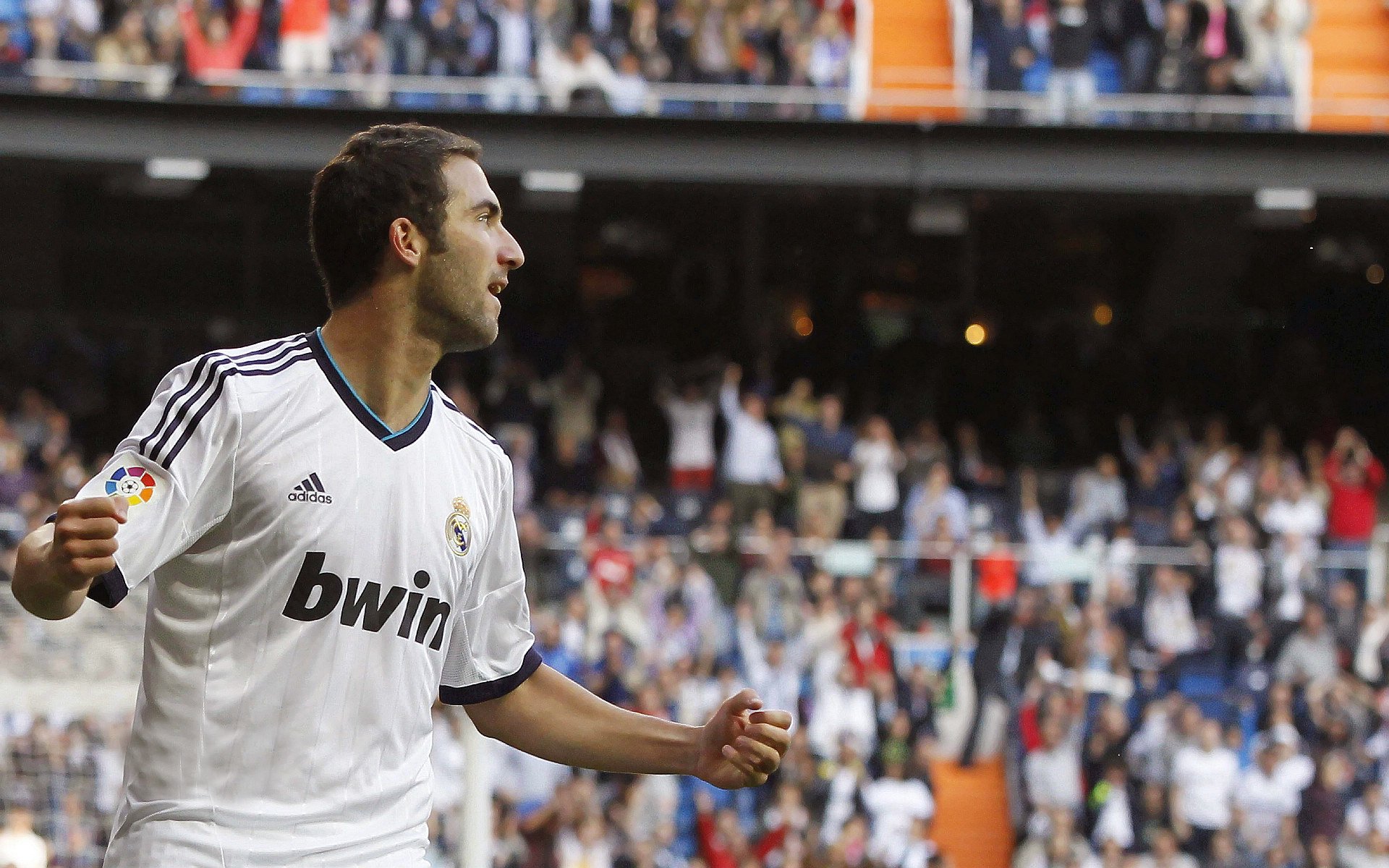 欧冠十六强：阿森纳时隔多年重回八强 枪迷“终于等到这一天”